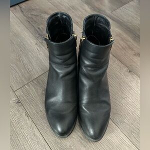 Steve Madden Leather Black Ankle Booties with Gold Zipper